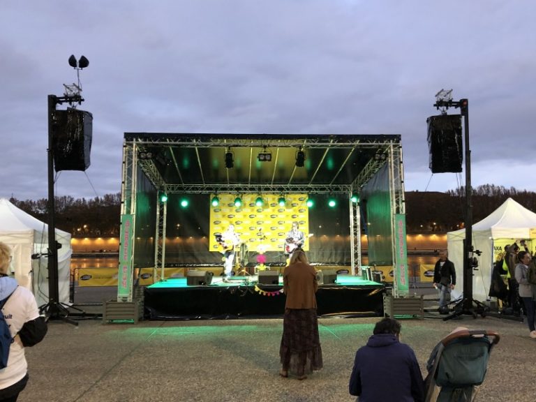 scène podium 24m2