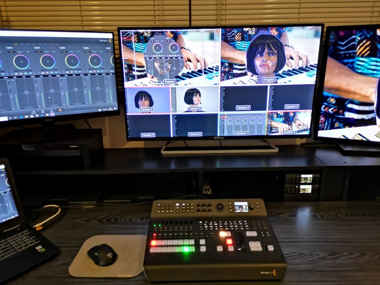 Régie vidéo Blackmagic Design Atem Television Studio Pro 4K