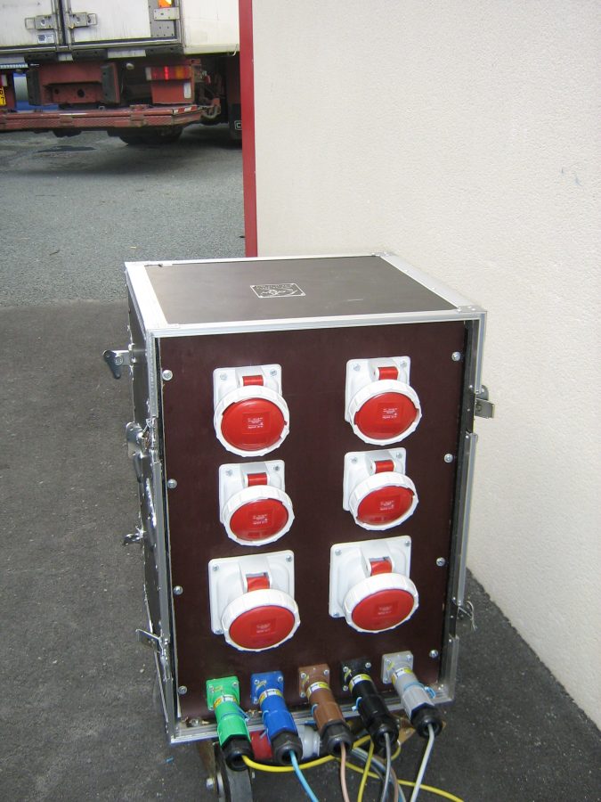 ARMOIRE 250A FACE AR