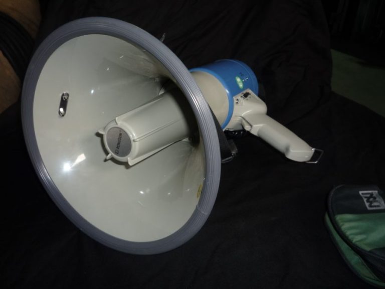 megaphone1